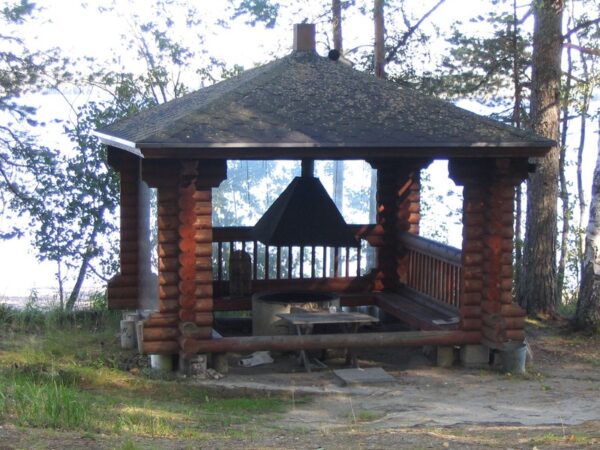 Uimaharjun mökki - Image 4